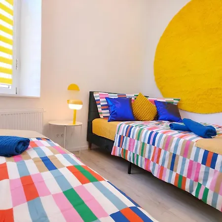 Blumenhof Hbf Apartman *