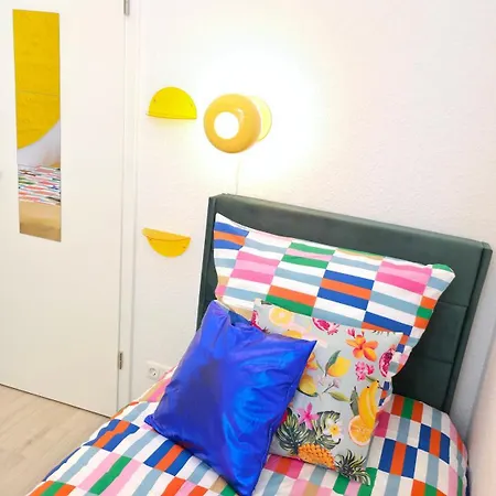 Blumenhof Hbf Apartman *